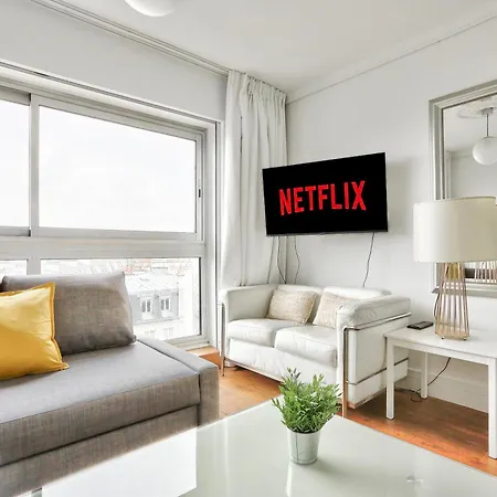 Apartment - Quartier Montmartre Free Netflix